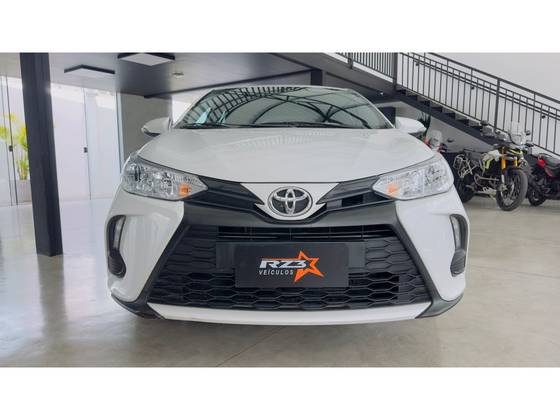 TOYOTA YARIS 1.5 16V FLEX SEDAN XL MULTIDRIVE